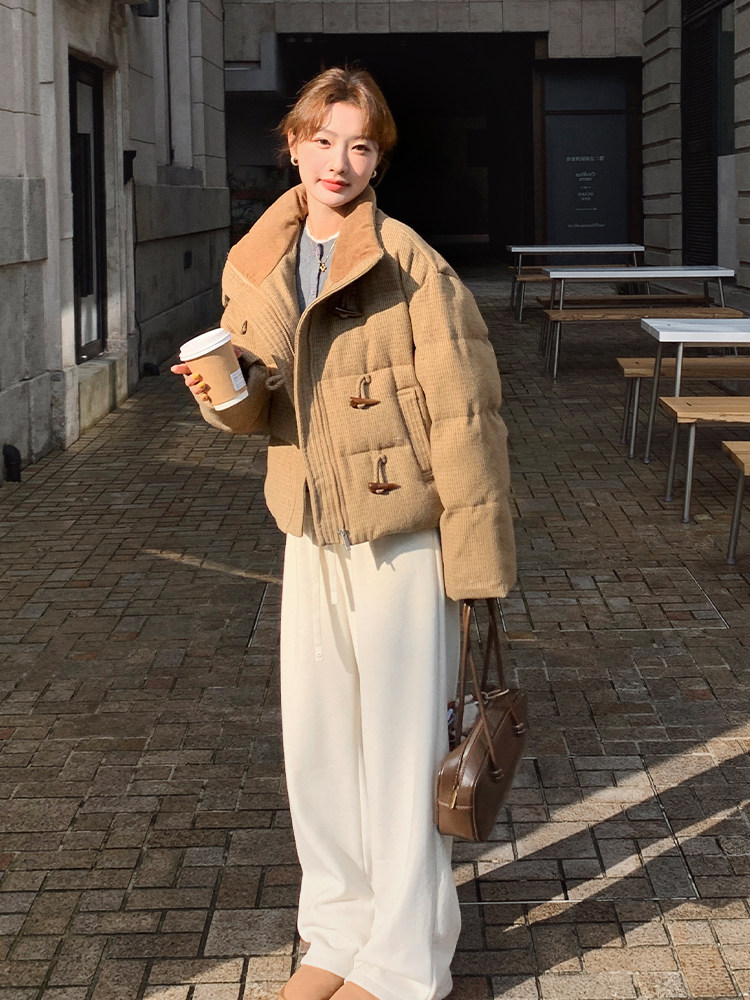 超好看黄色短款牛角扣立领羽绒服女冬2024新款学院风90白鸭绒外套,女装羽绒服,浙宝285（原212）