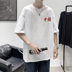 白色