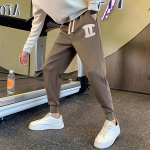 BK2202 常规P58 控78 加绒P68 控88 小伙风店主风印花休闲卫裤,男装休闲裤,电商B340