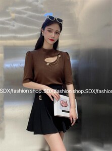 【现货】新款胸前镂空链条设计师款上衣,其它,色调轩