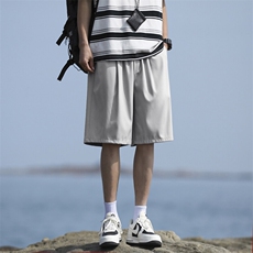 浅灰色