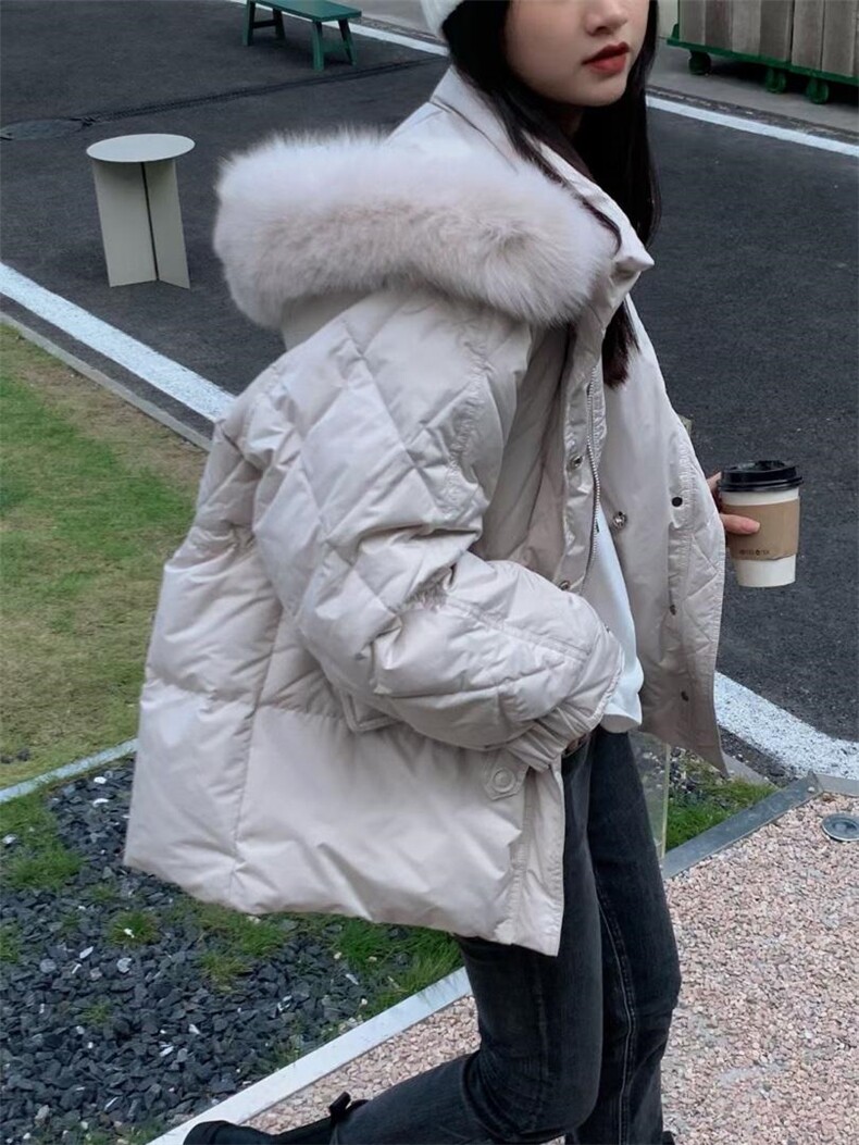 短款菱形格狐狸毛羽绒服 Size：F，女装羽绒服，里奈(1F)