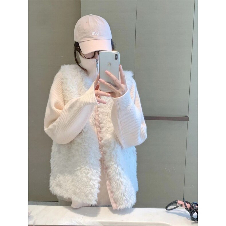 1506A/G78420/P59马甲毛毛女搭配针织毛衣开衫两件套图片