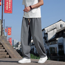 灰色