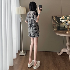 韩流时尚套装女夏季新款气质显瘦圆领印花短袖上衣阔腿短裤两件套，女装套装/套裙，江南