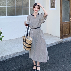 韩系时尚泡泡袖条纹连衣裙女2025夏季新款设计感洋气V领显瘦长裙，女装连衣裙，2C159