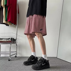 红色