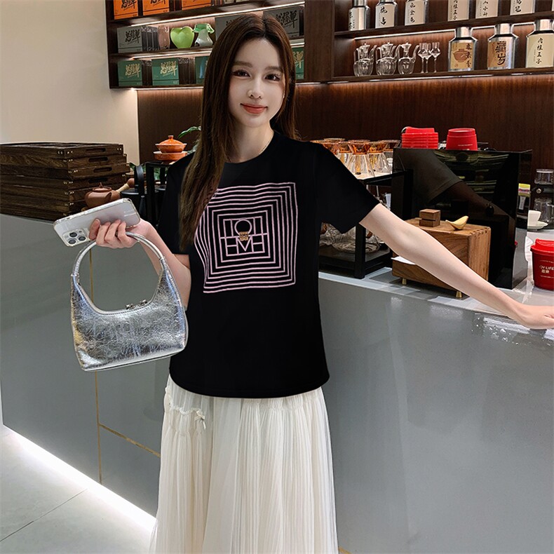 现货供应，2024夏季中式时尚熊猫绣花T恤,女装T恤,慧峰