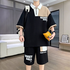 黑色