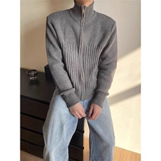 灰色