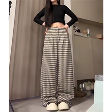 杏灰色