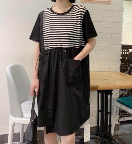 拼条纹休闲连衣裙，女装连衣裙，赫她娜