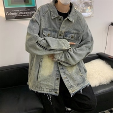 蓝色