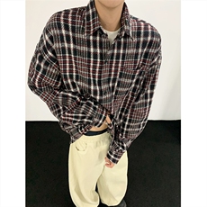 红色