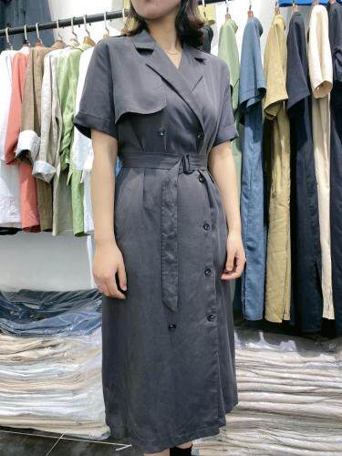 休闲大气风衣式连衣裙，女装风衣，佐妍千黛