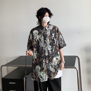 2024夏季外贸男式短袖纽扣衬衫休闲印花纽扣衬衫夏威夷风格图片