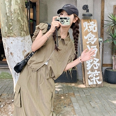 新品军绿色上衣+工装半身裙两件套套装7633-P135-K198，女装套装/套裙，2C159