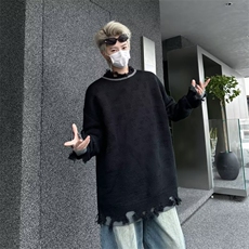 黑色