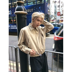 米白色