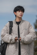 宽松重工刺绣棒球服男小众设计感棉服棉衣保暖外套M52-P145-控198，男装棉衣，电商A001
