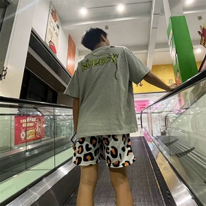 万针全刺绣工艺 高品质260克双纱纯棉美式高街短袖T恤 特P33图片