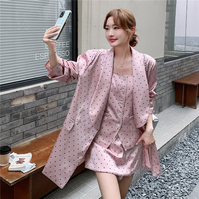 温柔系穿搭粉色波点西装套装女秋季2025新款显瘦背心半身裙三件套,女装套装/套裙,2C123