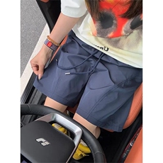 藏青色