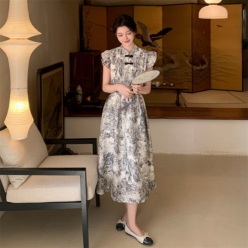飞飞袖水墨画碎花连衣裙女夏新中式国风盘扣气质洋气时髦a字裙,女装连衣裙,2C105
