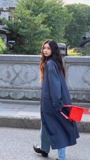 爱大版风衣。男友款，女装风衣，是爱 SHI AN