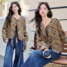 复古时尚菱格刺绣短款外套女2025秋冬新款小香风显瘦百搭气质上衣，女装短外套，雅静靓衣