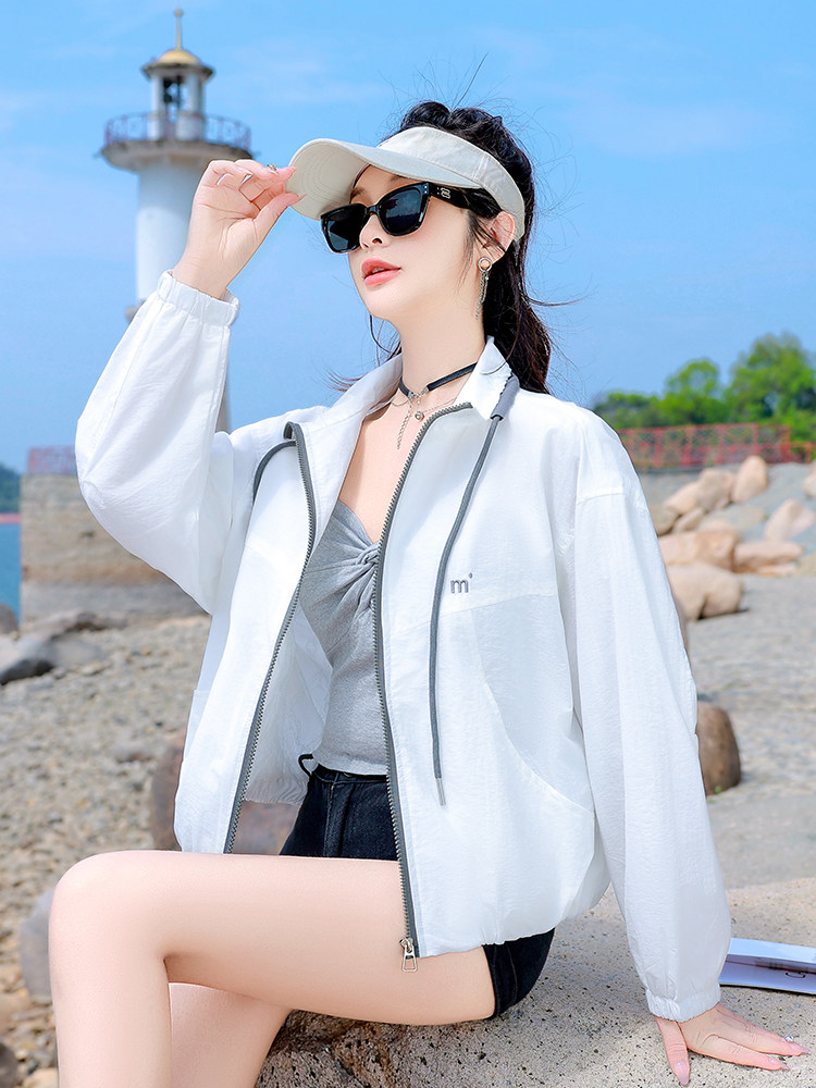 防晒衣女2025新款夏季宽松防紫外线轻薄透气今年流行爆款防晒服潮,女装防晒衣,可可小西