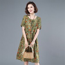 2021年夏季通勤韩版中长款a字裙印花连衣裙碎花圆领套头短袖裙子，女装连衣裙，伊满意