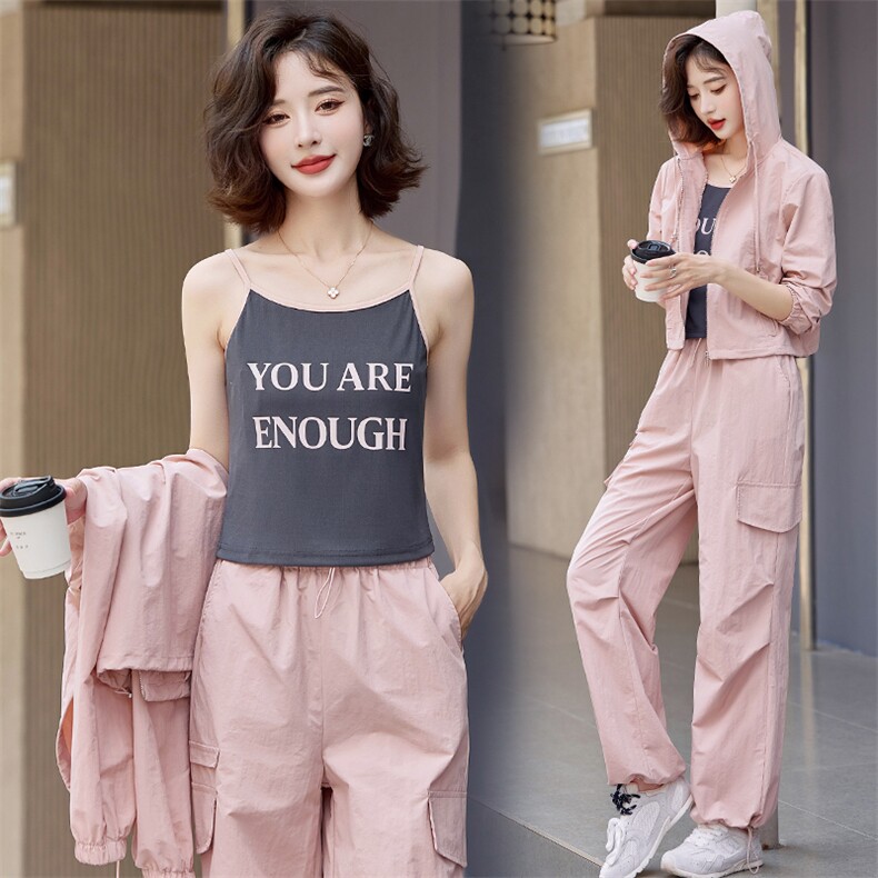 休闲运动连帽套装女2025春秋新款松弛感显瘦外套吊带工装裤三件套,女装套装/套裙,慕依路