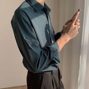 秋季韩版禁欲系墨绿色白衬衫男潮流ins垂感复古宽松长袖内搭衬衣图片