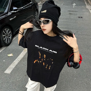 抖音得物高品质二开240克宽松纯棉美式潮牌三条杠织带短袖T恤图片