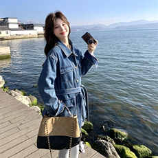 蓝色中长款系带收腰牛仔羽绒服女2026冬新款气质保暖90白鸭绒外套，女装羽绒服，2C159