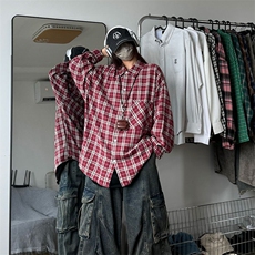 红色