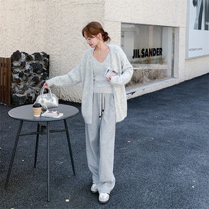 松弛感极简率性针织开衫背心两件套女秋季修身显瘦软加厚毛衣套装图片