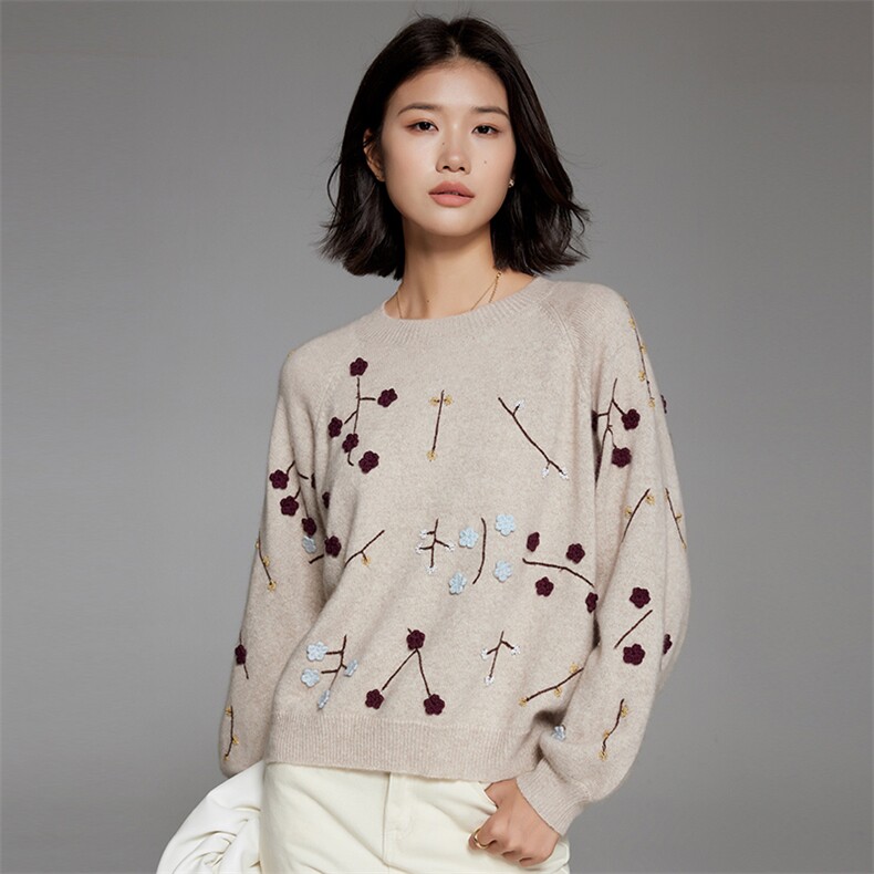 35%羊绒衫秋冬季新款舒适时尚百搭女式绣花套头,女装羊绒衫,隆秋羊绒