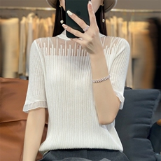 白色