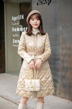 现货高品质标90白鸭绒羽绒服，女装羽绒服，艾依佳人