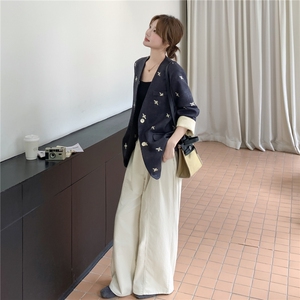 新中式风刺绣碎花撞色拼接西装外套女春秋2025新款百搭休闲西服图片