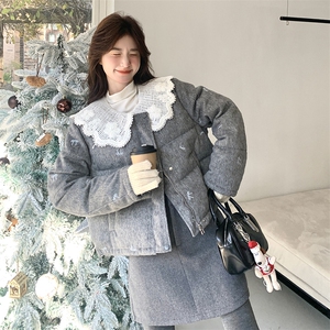 毛呢刺绣娃娃领羽绒服8138P295K398图片
