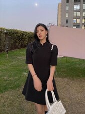 网红连衣裙，女装连衣裙，依姿黛