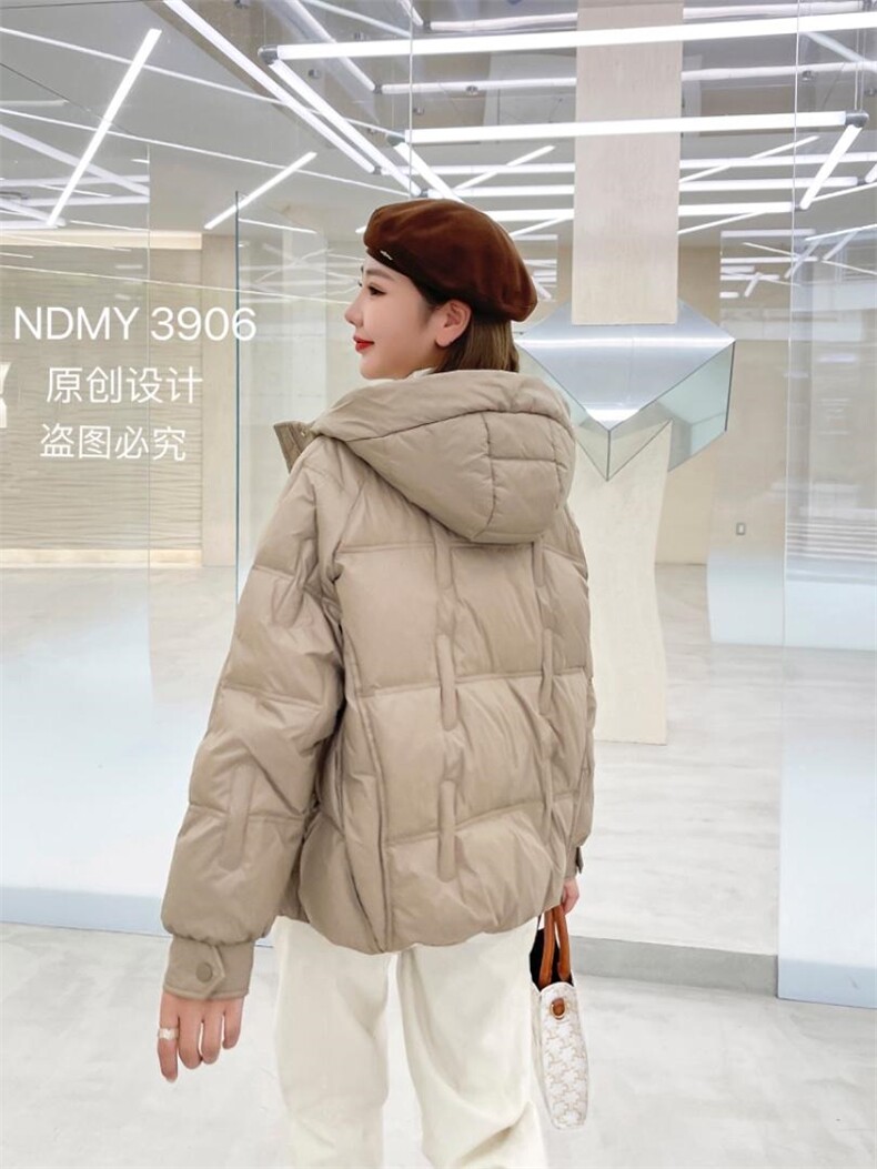 羽绒服，女装羽绒服，尼帝曼依