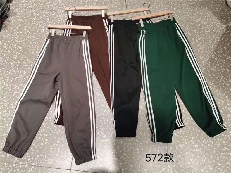 灰色运动裤女宽松束脚2021早秋新款休闲卫裤显瘦，女装休闲裤，南门村口 8090