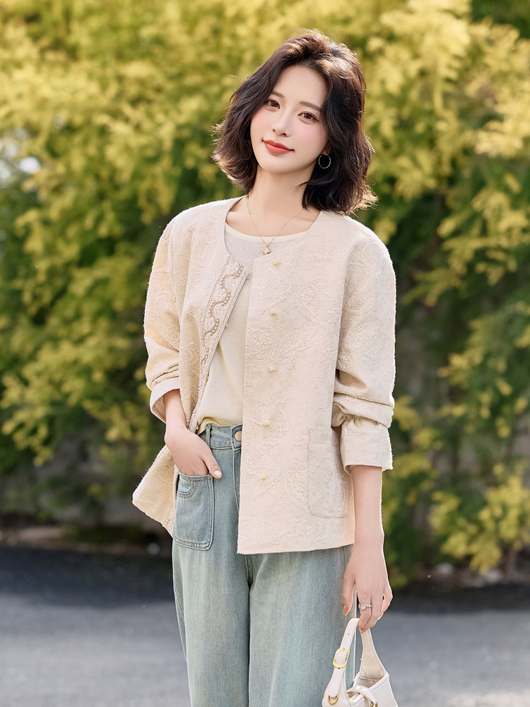 刺绣棉麻短外套女2025春秋季新款宽松休闲新中式时尚风衣重工,女装短外套,梦懿尔