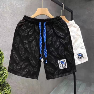 潮牌立体印花五分短裤男士2025夏季新款冰丝运动休闲百搭沙滩中裤图片 潮牌立体印花五分短裤男士2025夏季新款冰丝运动休闲百搭沙滩中裤图片