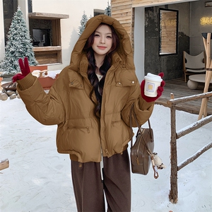 时尚保暖女款羽绒服 修身显瘦短款外套 冬季必备单品图片