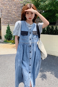 减龄牛仔背带裙套装女2023夏季新款温柔风设计感别致小个子连衣裙图片